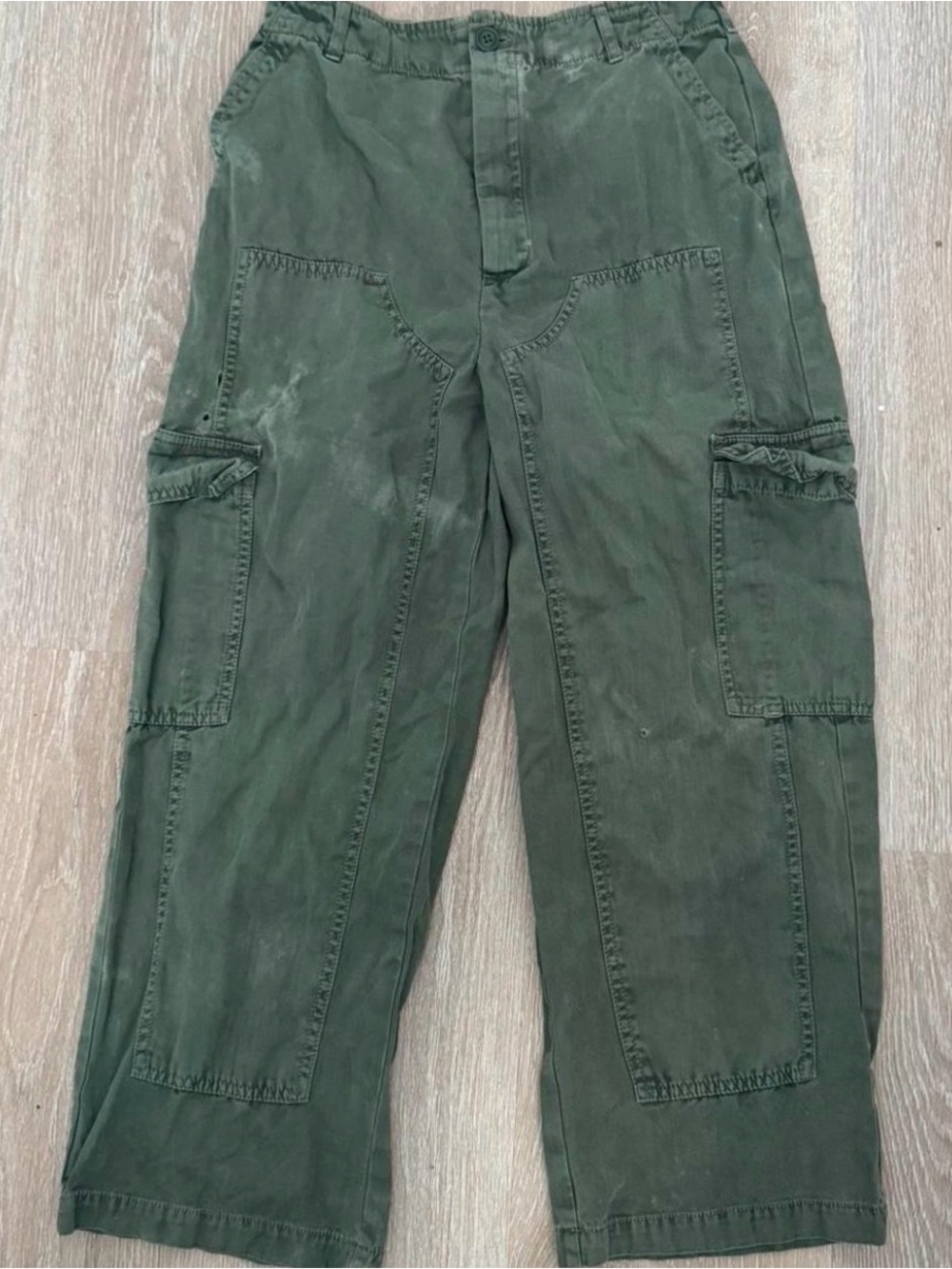Universal Thread Men's Cargo Pants in Olive